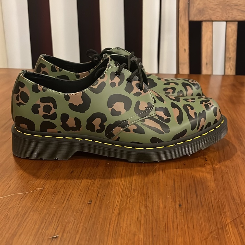 Dr. Martens 1461 Khaki Green Distorted Leopard Smooth Shoes Mens 10 / Women’s 11 - Picture 3 of 12